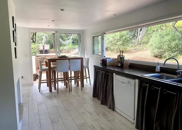 Ferienhaus Bord De A Pied Proche Pinarello